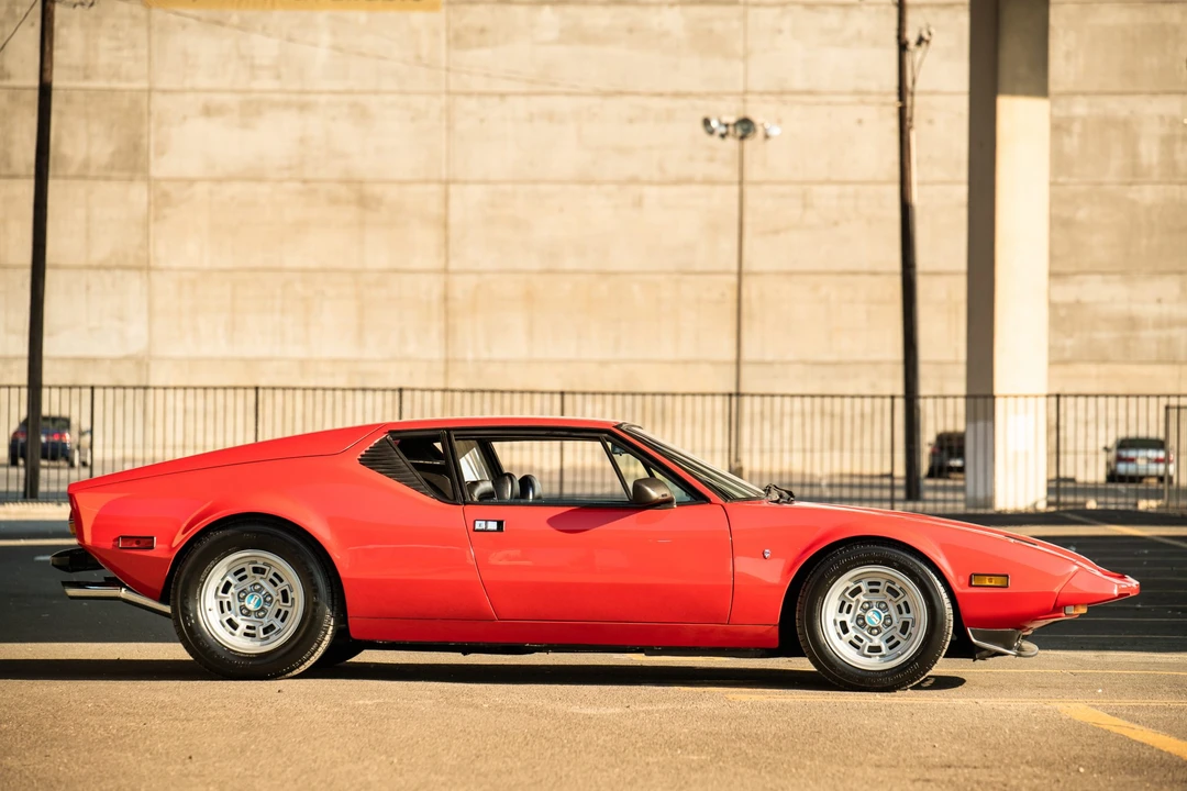 1972 DeTomaso Pantera - Image 14 of 31