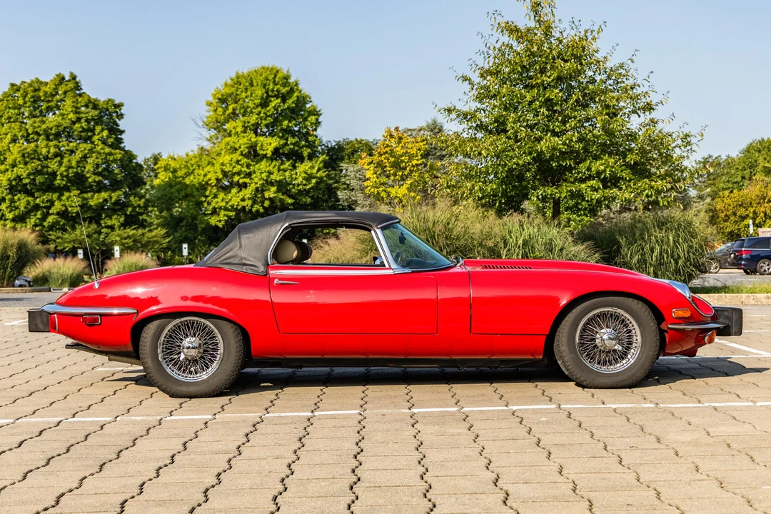 1974 Jaguar E-Type Series 3 V12 - Image 13 of 31