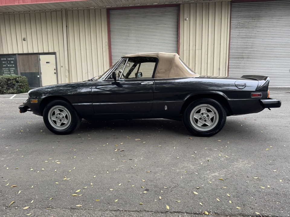 1982 Alfa Romeo Series 3 - Image 7 of 31