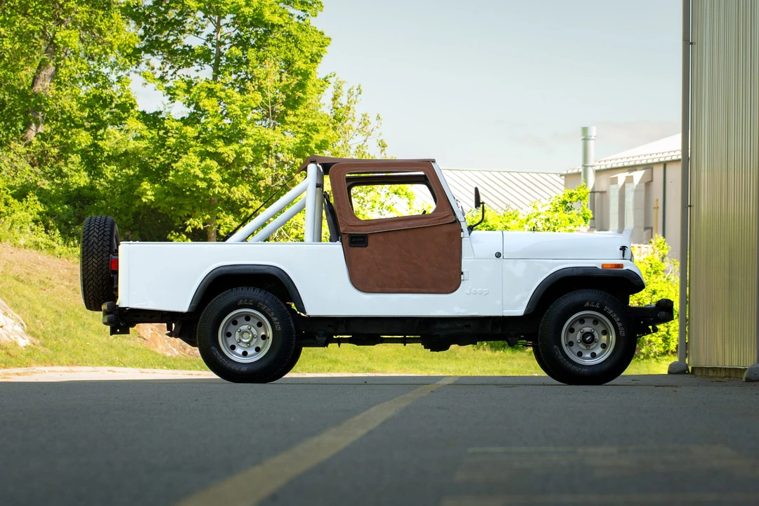 1983 Jeep CJ8 Scrambler - Image 5 of 31