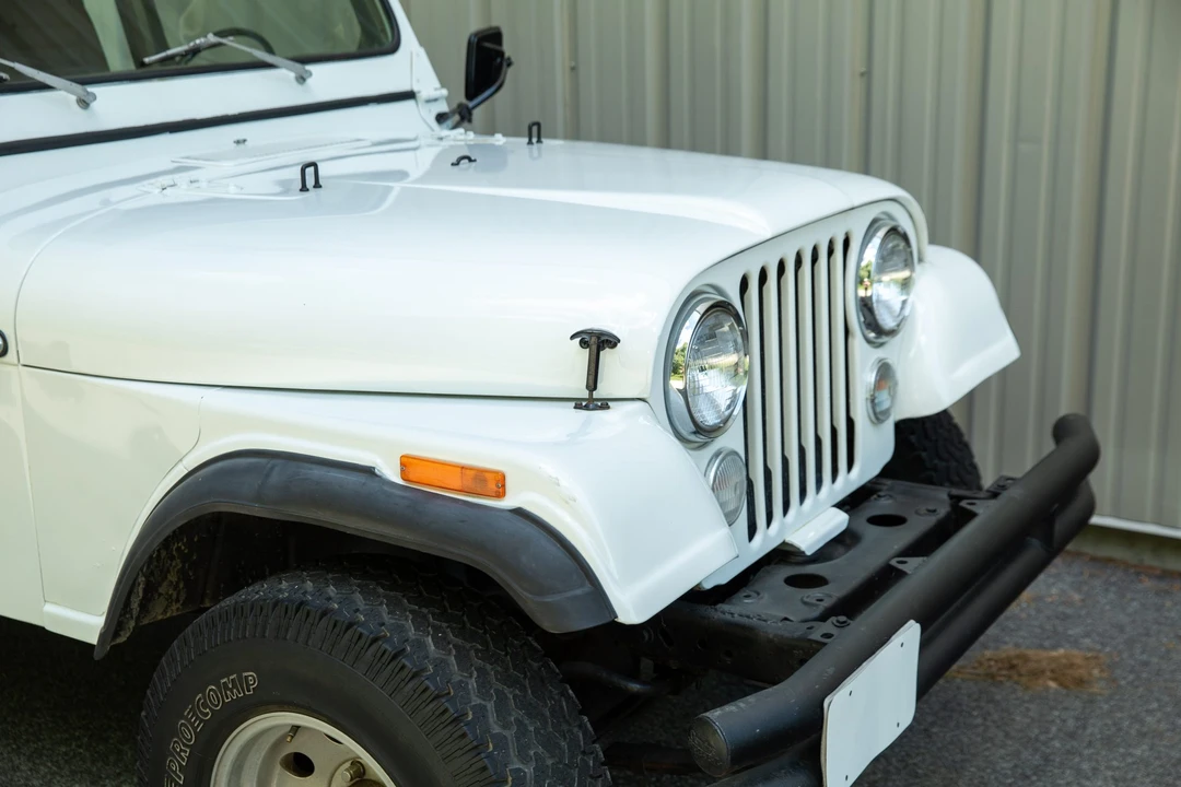 1983 Jeep CJ8 Scrambler - Image 28 of 31
