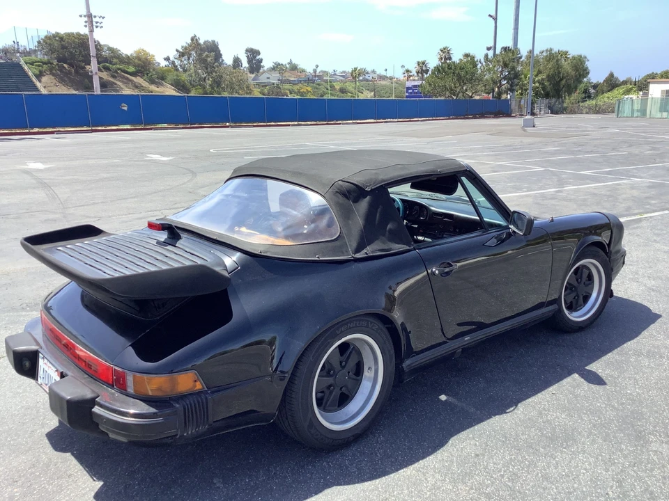 1984 Porsche 911 Carrera 3.2 - Image 13 of 31
