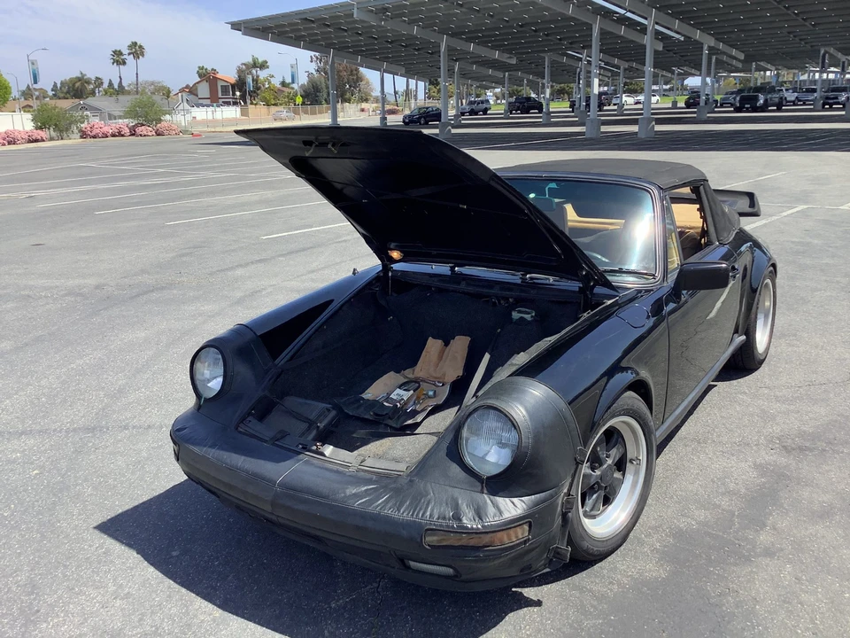 1984 Porsche 911 Carrera 3.2 - Image 3 of 31