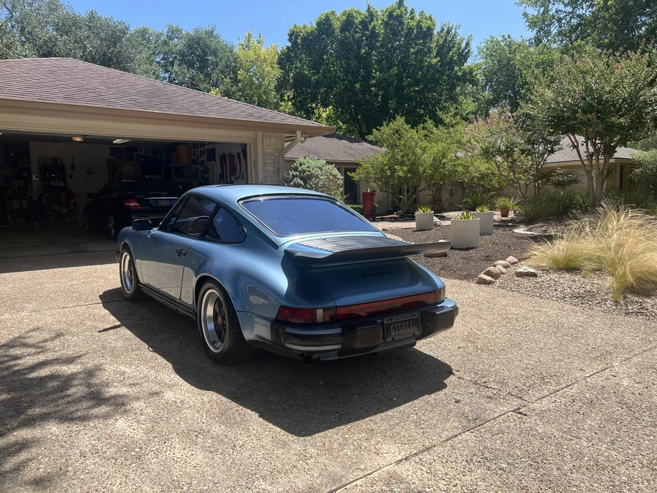 1985 Porsche 911 Carrera 3.2 - Image 9 of 31