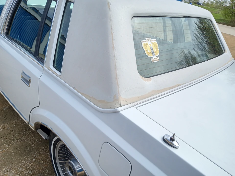 1986 Lincoln Town Car - Image 30 of 31