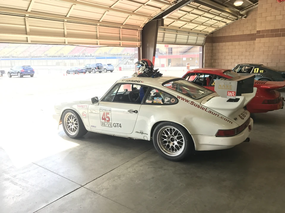 1986 Porsche 911 Carrera 3.2 - Image 15 of 31