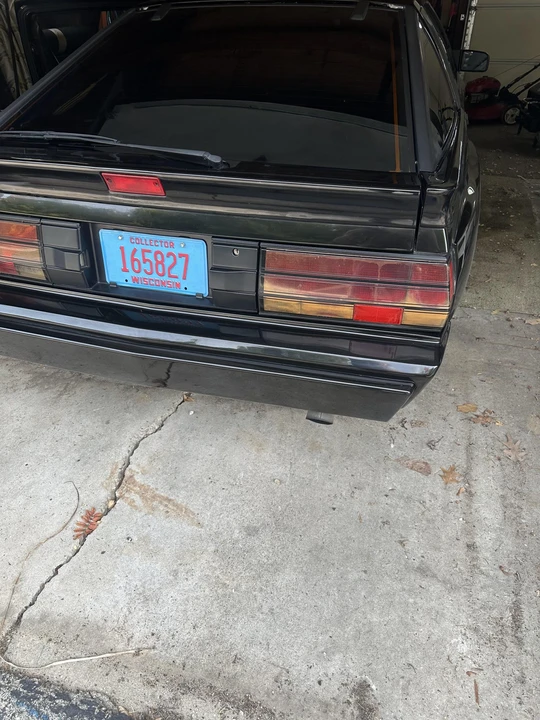 1987 Mitsubishi Starion - Image 25 of 31