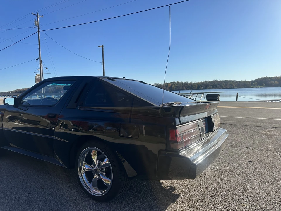 1987 Mitsubishi Starion - Image 23 of 31