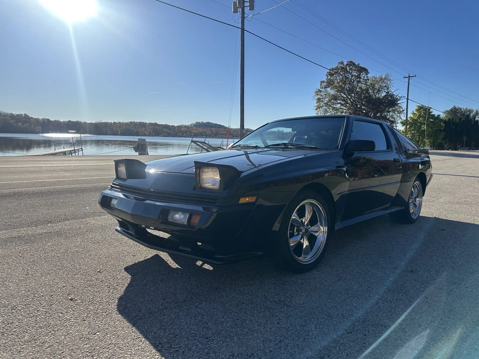 1987 Mitsubishi Starion - Image 5 of 31