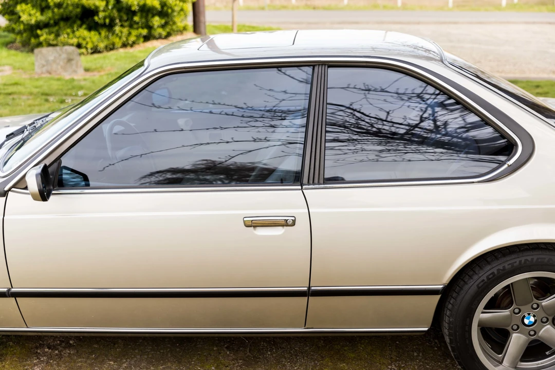 1989 BMW E24 6 Series - Image 30 of 31