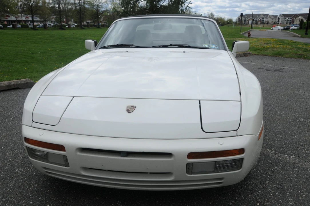 1990 Porsche 944 S2 - Image 3 of 31