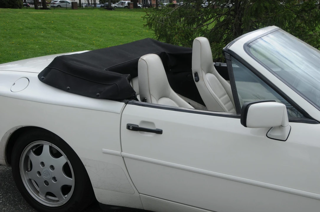 1990 Porsche 944 S2 - Image 24 of 31