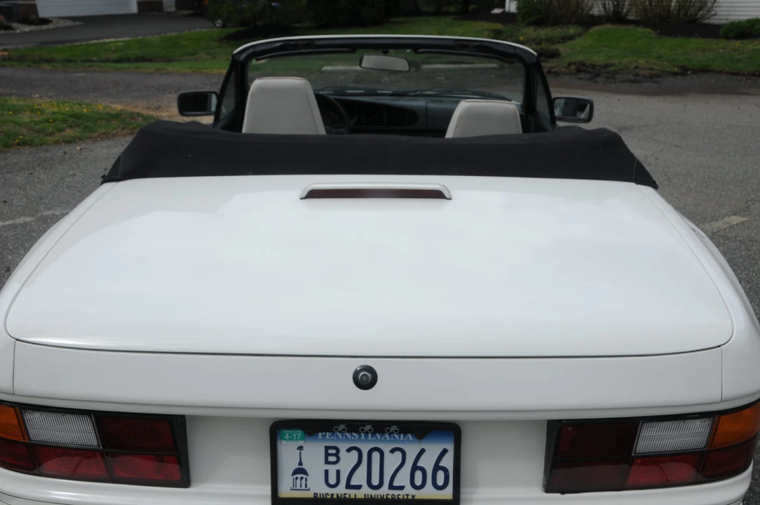 1990 Porsche 944 S2 - Image 23 of 31