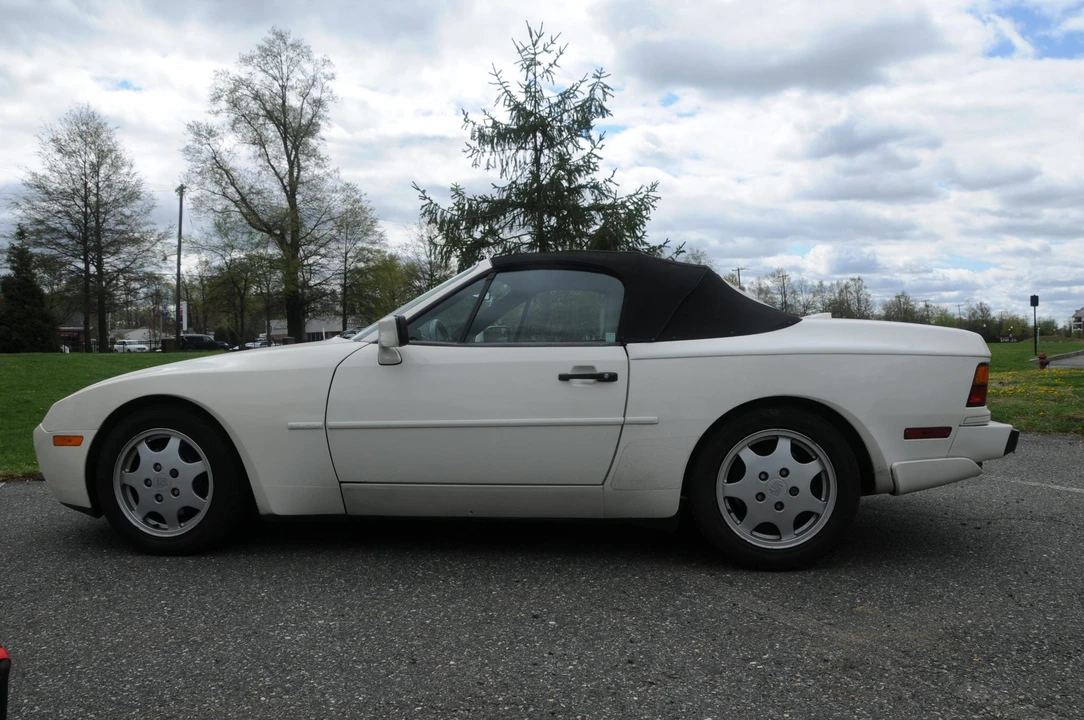 1990 Porsche 944 S2 - Image 6 of 31