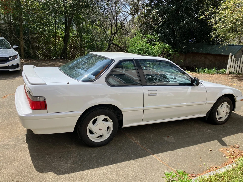 1991 Honda Prelude 3rd Gen - Image 11 of 31