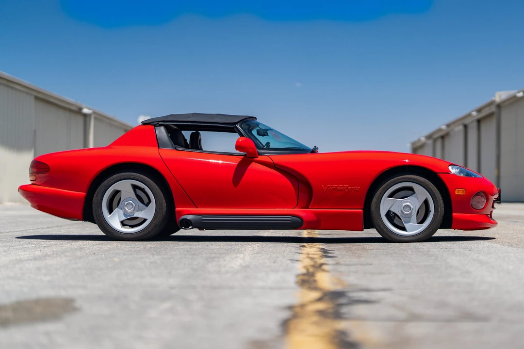 1993 Dodge Viper 1st Gen - Image 13 of 31