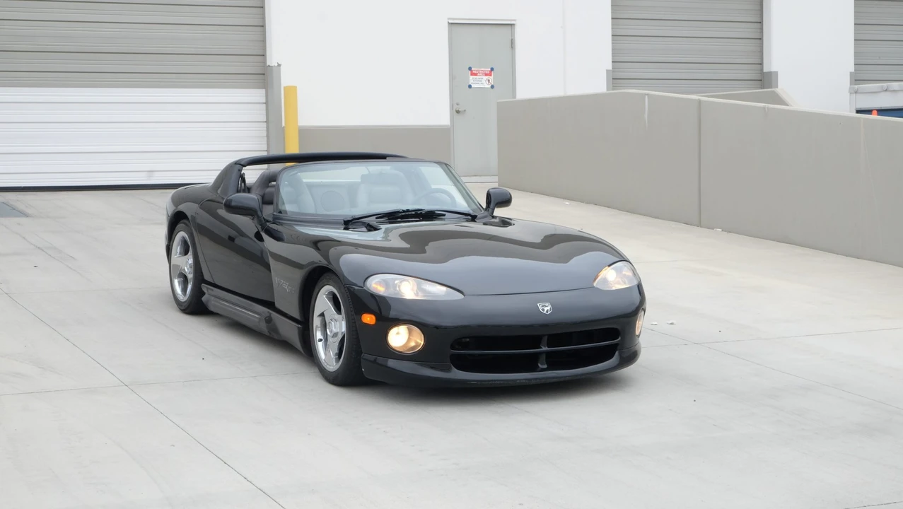 1994 Dodge Viper 1st Gen - Image 12 of 31