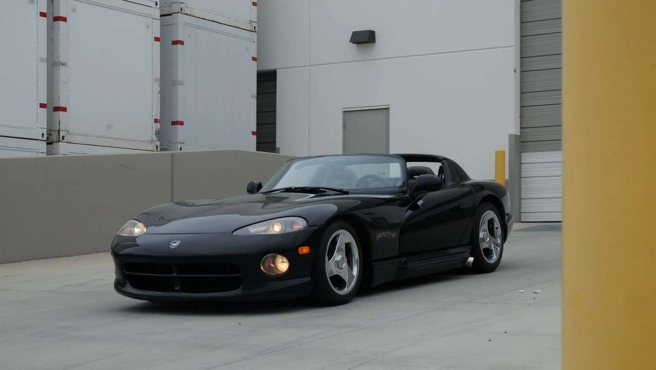 1994 Dodge Viper 1st Gen - Image 10 of 31