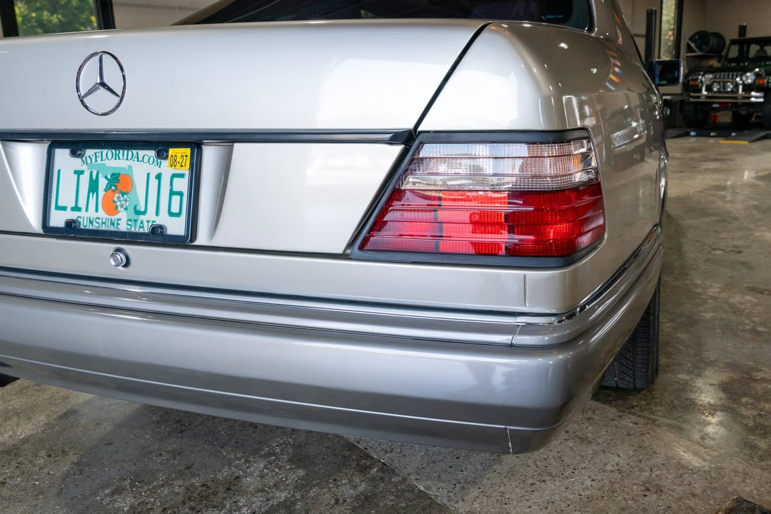 1994 Mercedes-Benz W124 E-Class - Image 31 of 31
