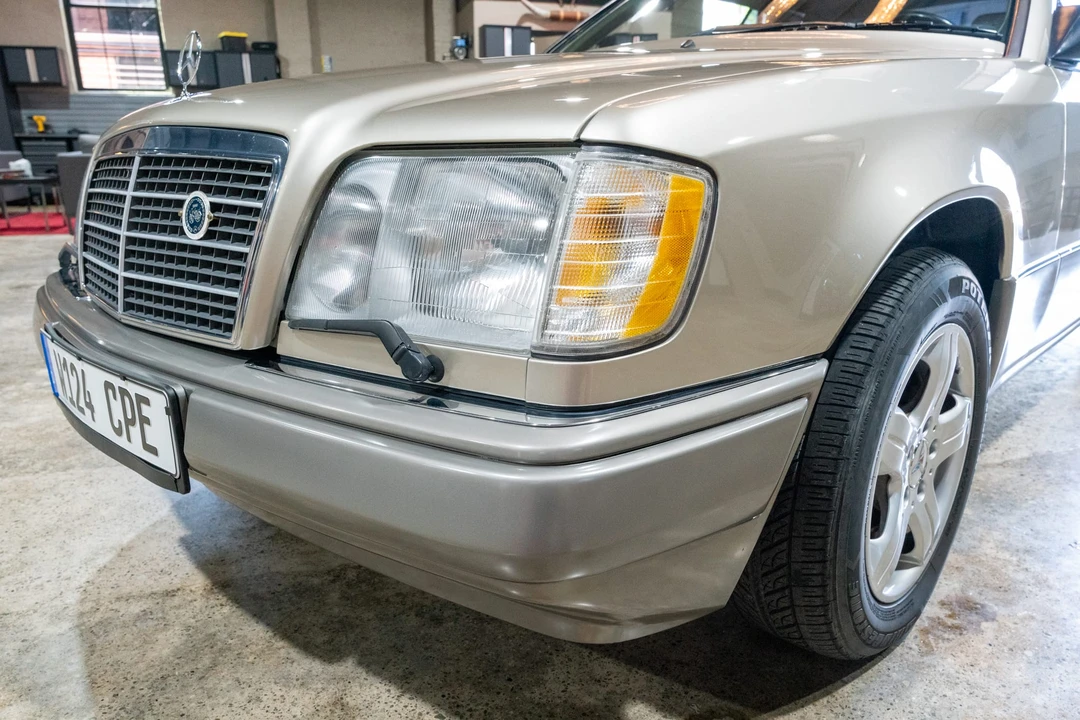 1994 Mercedes-Benz W124 E-Class - Image 25 of 31