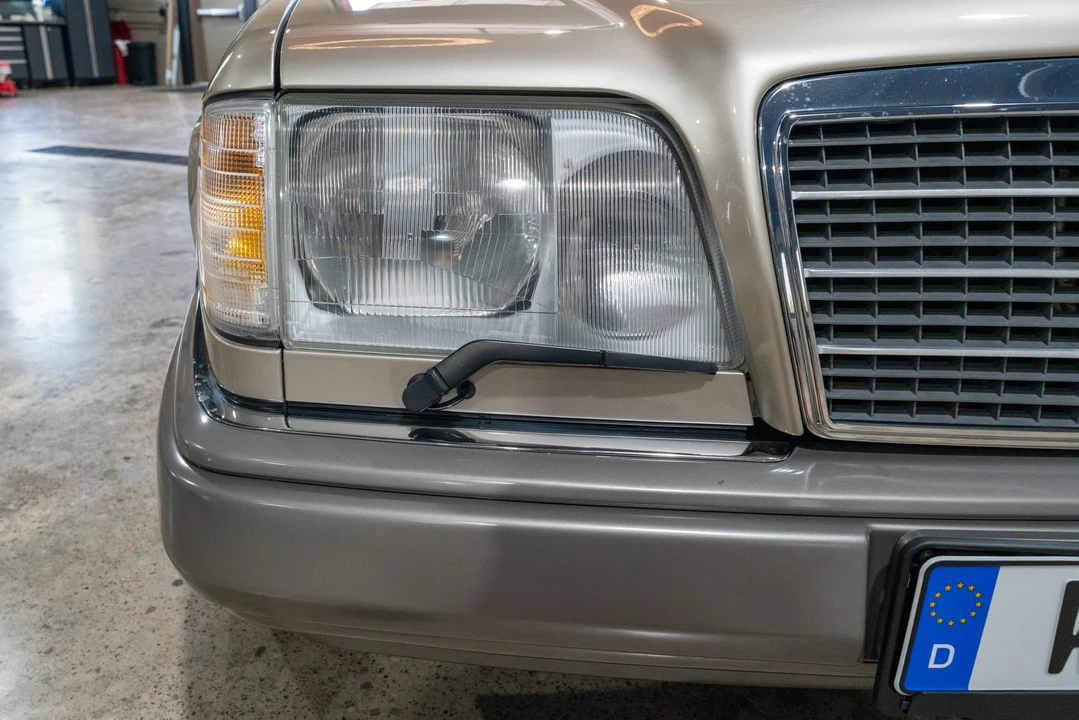 1994 Mercedes-Benz W124 E-Class - Image 26 of 31