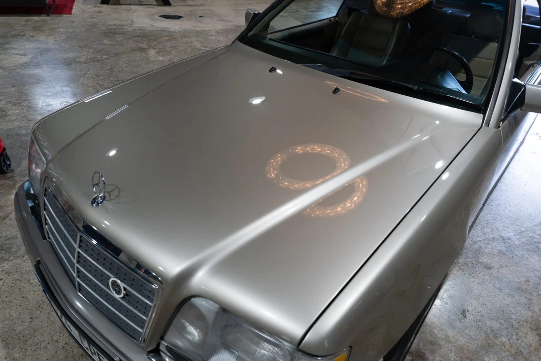 1994 Mercedes-Benz W124 E-Class - Image 11 of 31