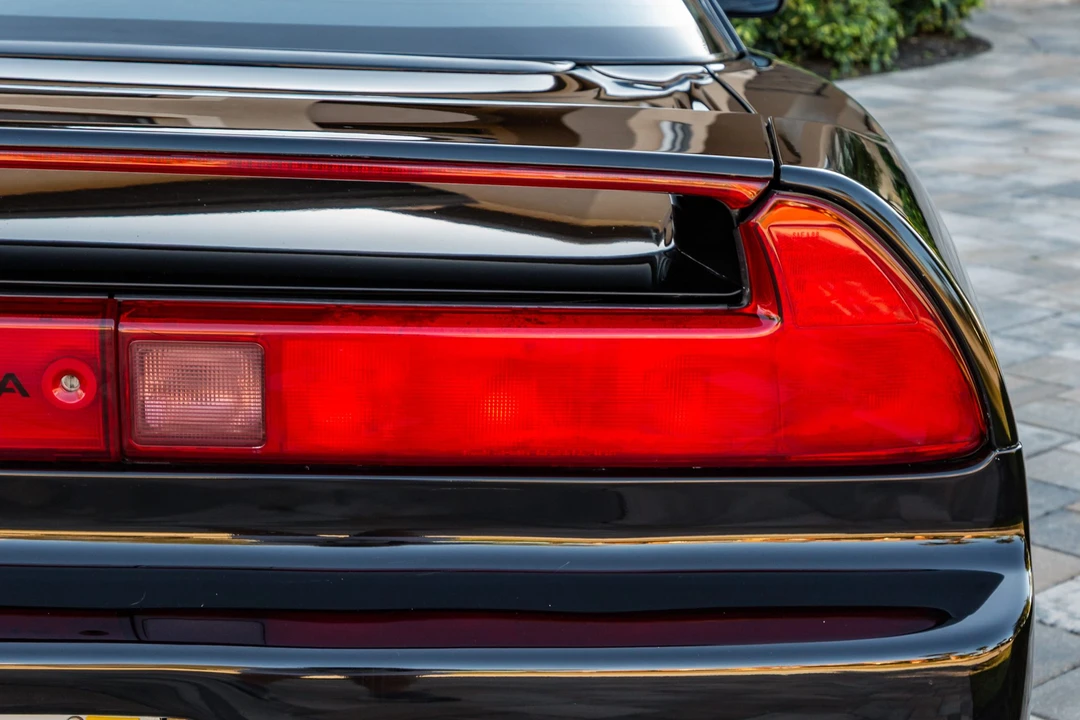 1995 Acura NA1 NSX - Image 25 of 31