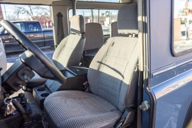 1995 Land Rover Defender 90 - Image 4 of 8