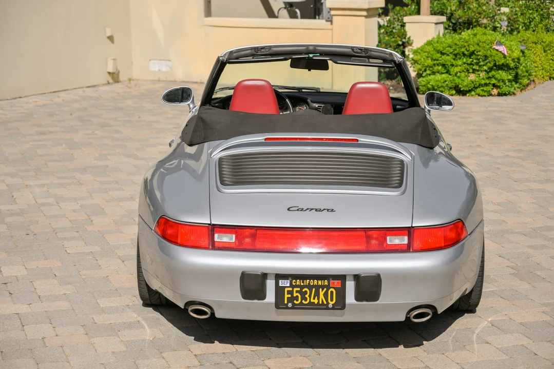 1995 Porsche 993 Carrera - Image 10 of 31