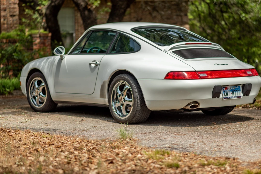 1995 Porsche 993 Carrera - Image 5 of 31