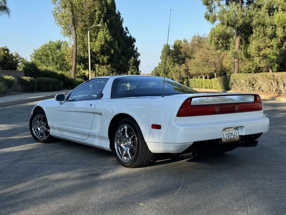 1996 Acura NA1 NSX - Image 11 of 31