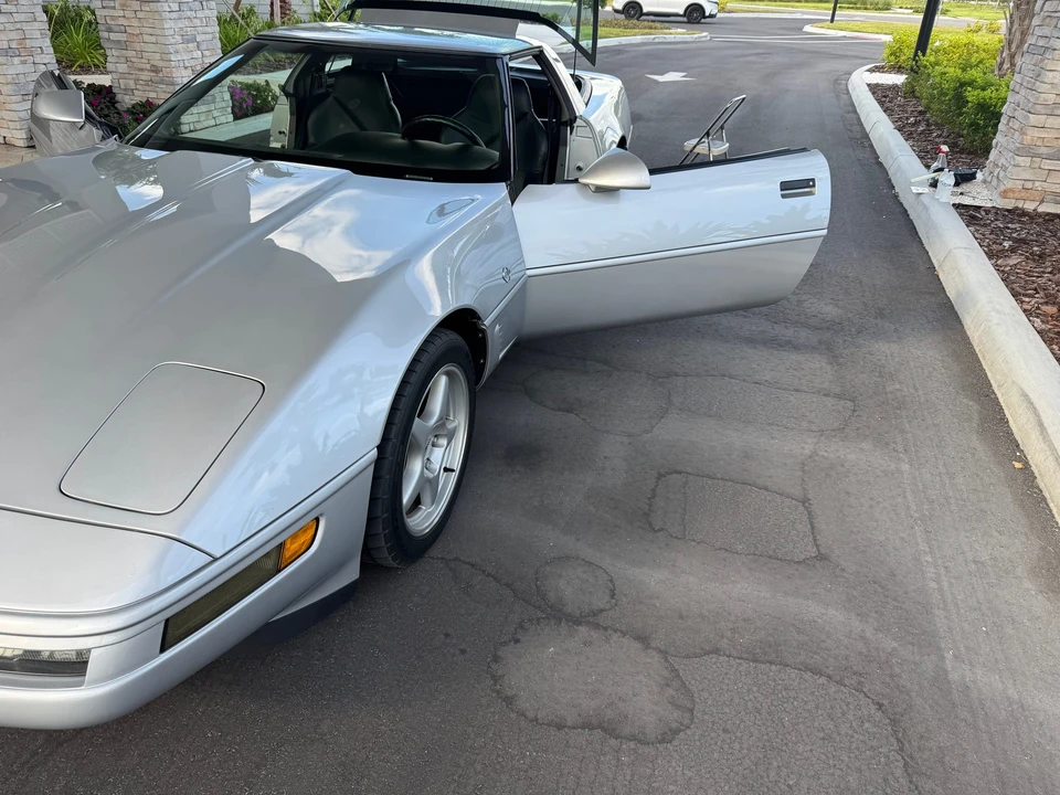 1996 Chevrolet Corvette C4 - Image 24 of 31