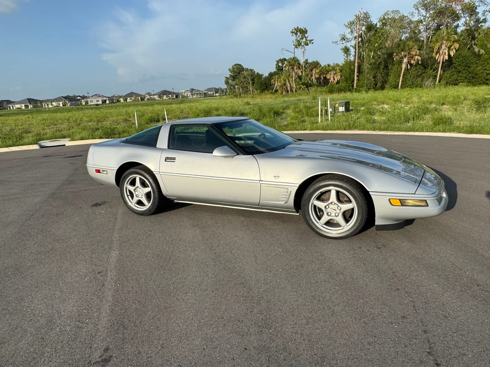 1996 Chevrolet Corvette C4 - Image 12 of 31