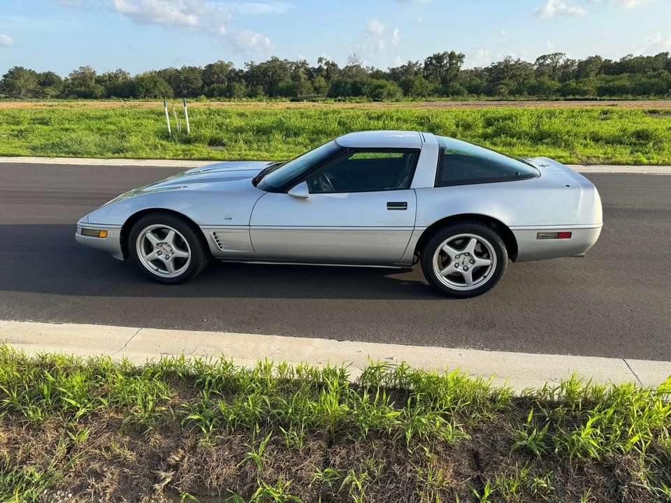 1996 Chevrolet Corvette C4 - Image 4 of 31