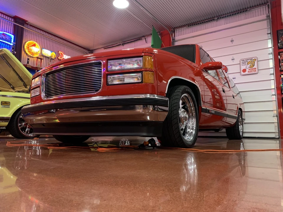1996 GMC Suburban 8th Gen - Image 12 of 31
