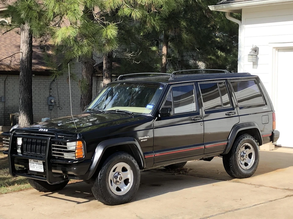 1996 Jeep XJ Cherokee - Image 5 of 31