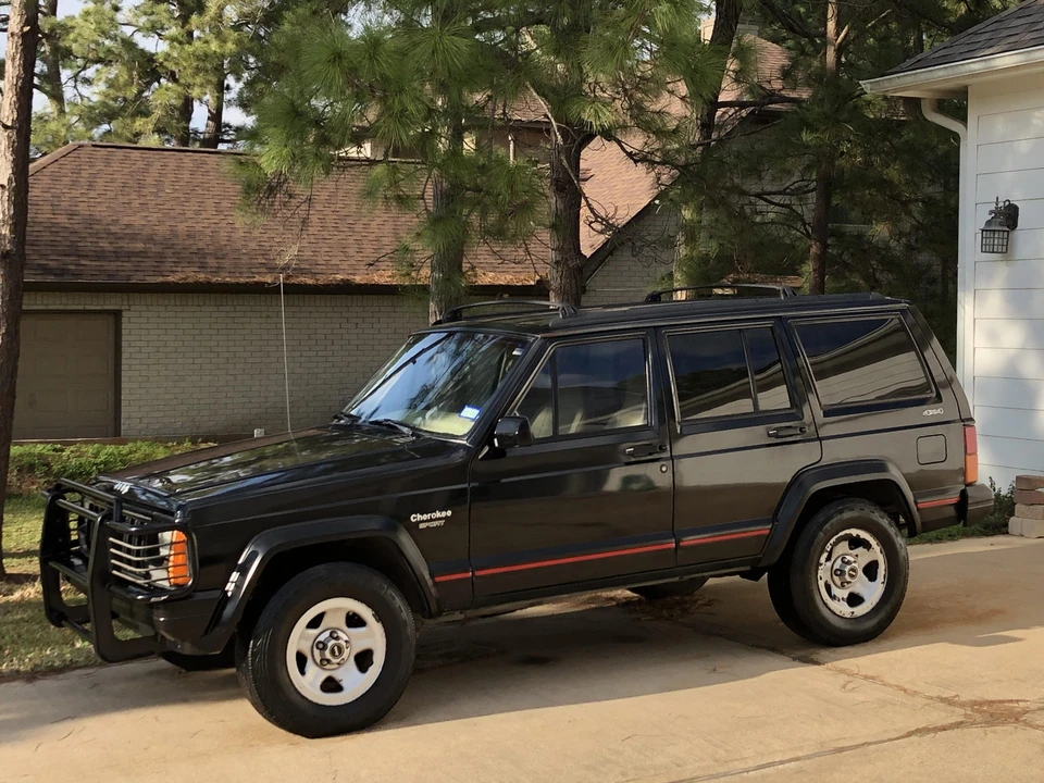 1996 Jeep XJ Cherokee - Image 9 of 31