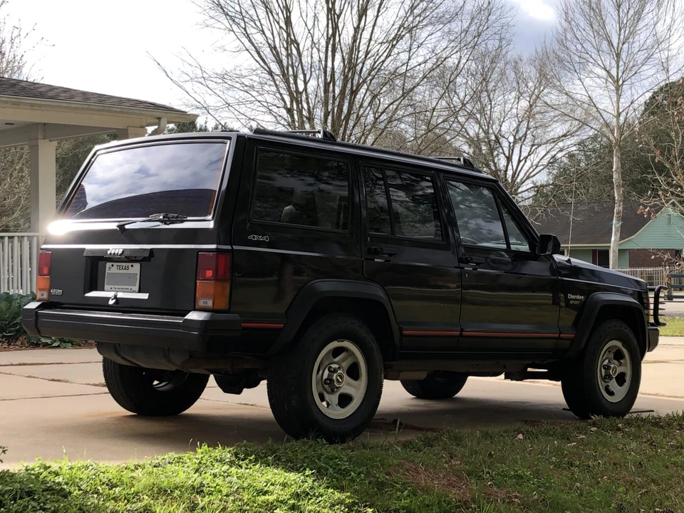 1996 Jeep XJ Cherokee - Image 26 of 31