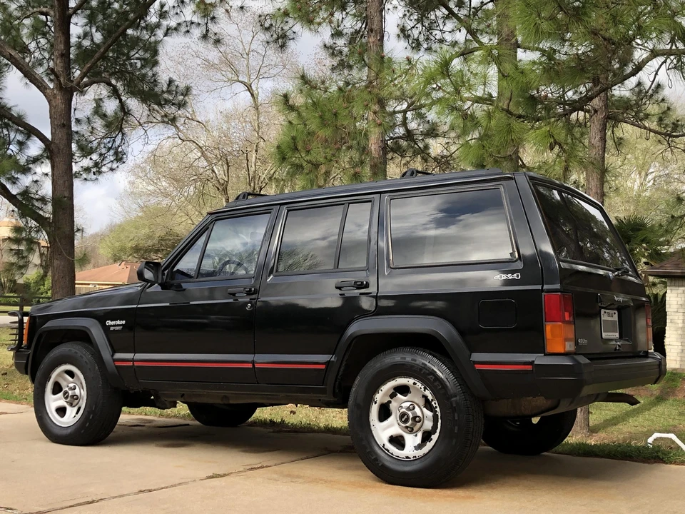 1996 Jeep XJ Cherokee - Image 19 of 31