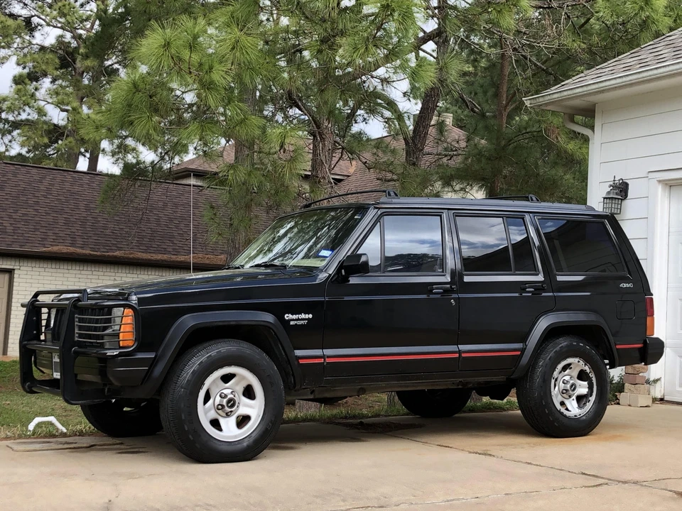 1996 Jeep XJ Cherokee - Image 10 of 31