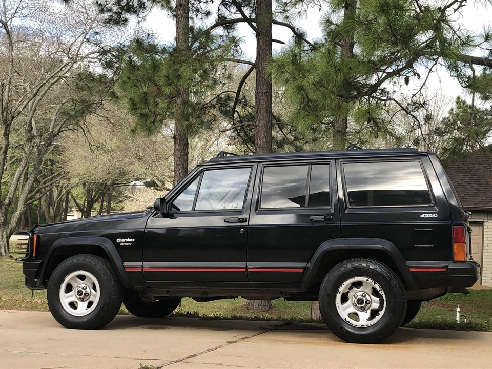 1996 Jeep XJ Cherokee - Image 14 of 31