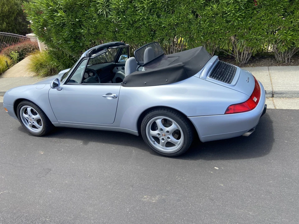 1996 Porsche 993 Carrera - Image 16 of 31