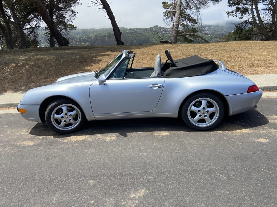 1996 Porsche 993 Carrera - Image 14 of 31