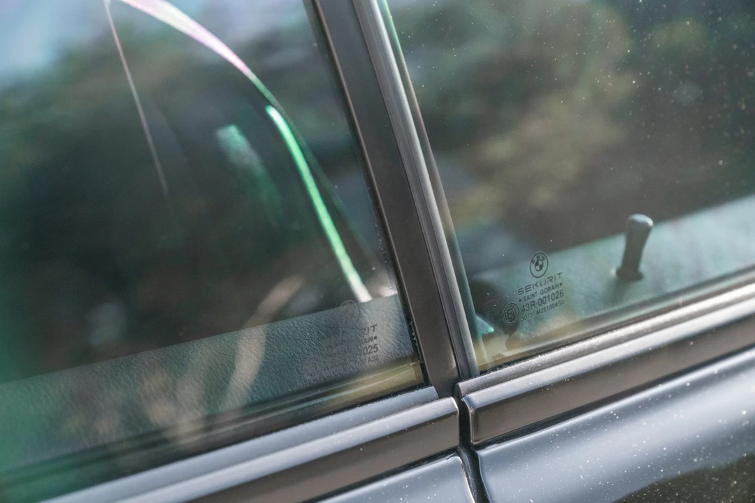 1997 BMW E31 8 Series - Image 30 of 31