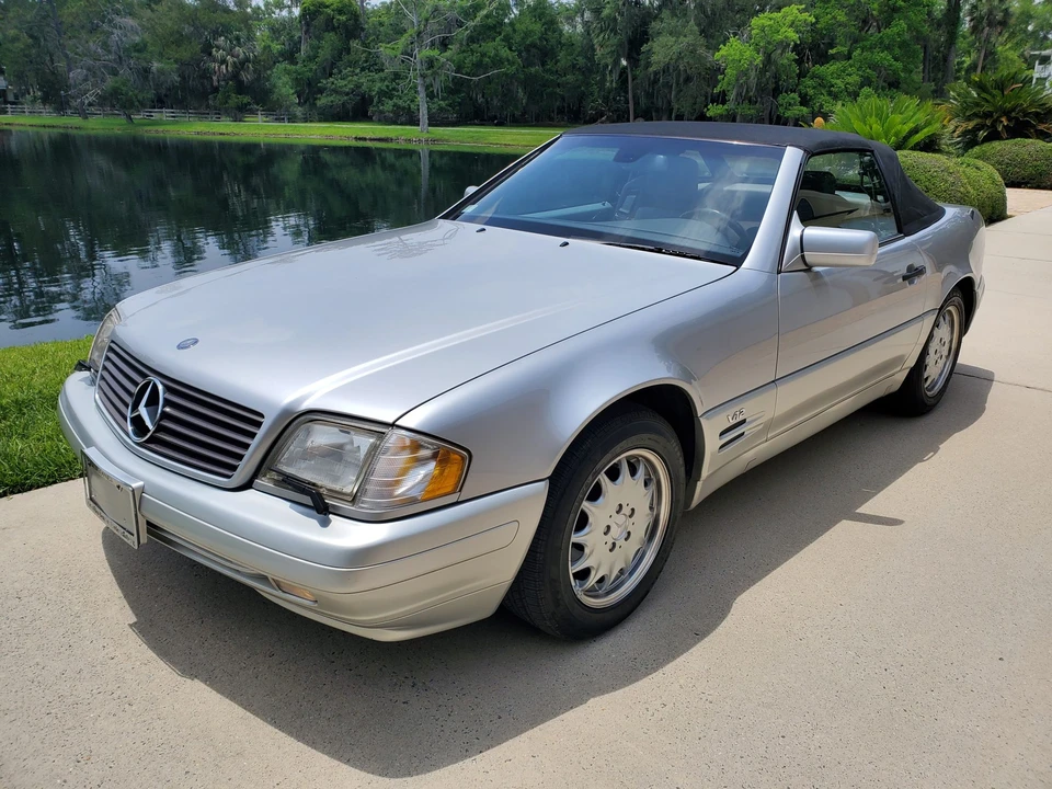 1997 Mercedes-Benz R129 SL-Class - Image 2 of 31
