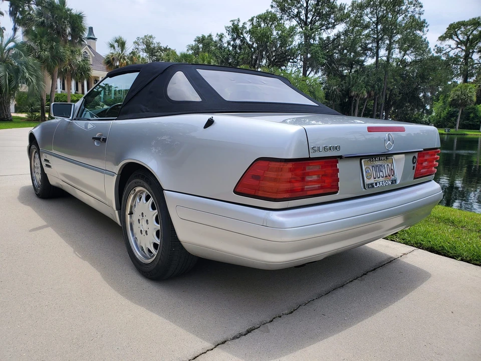 1997 Mercedes-Benz R129 SL-Class - Image 8 of 31