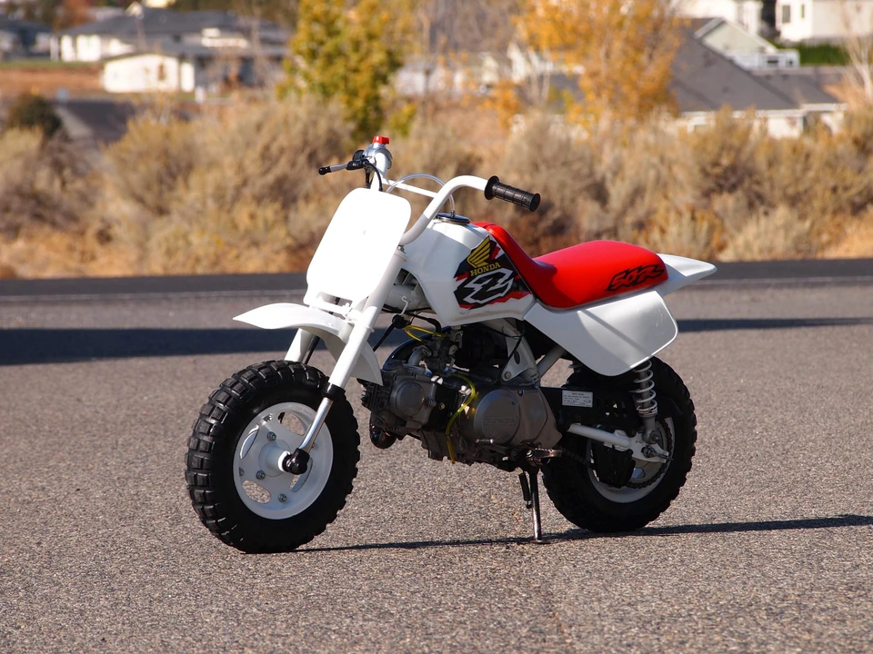 1998 Honda Motorcycles - Image 7 of 31