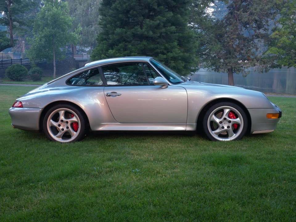 1998 Porsche 993 Carrera 4S - Image 10 of 31
