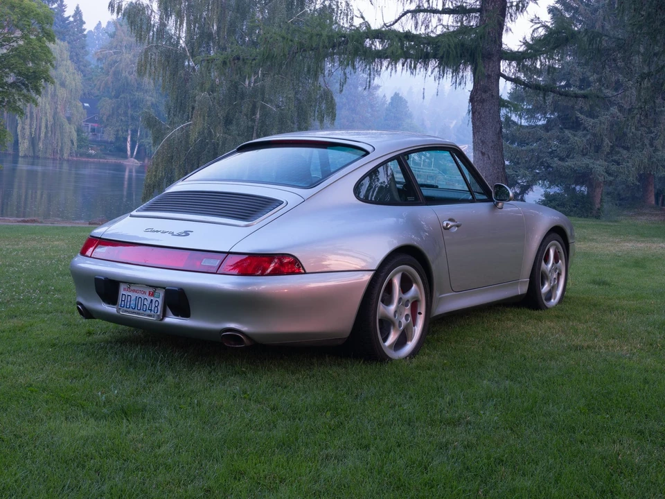 1998 Porsche 993 Carrera 4S - Image 9 of 31
