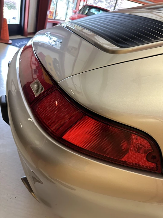 1998 Porsche 993 Carrera 4S - Image 27 of 31